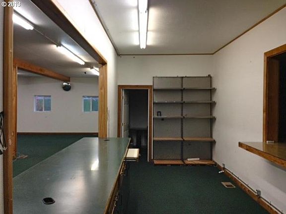4th image of 211 Leland Ave