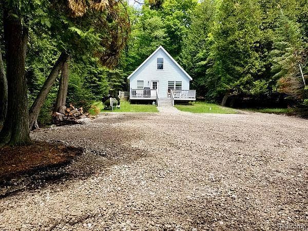 1st image of 1436 W Pines Trl