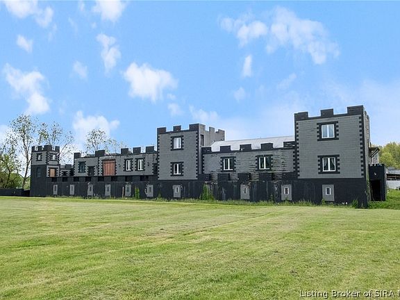 2nd image of 6900 Dave Carr Road