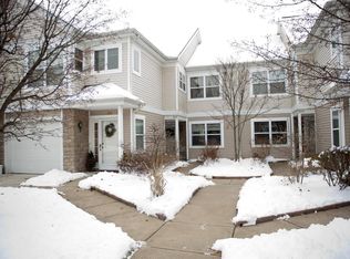 640 Riverstone Ln, Chelsea, MI