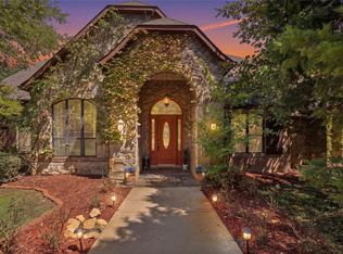 2050 E Oak Shores Dr, Crossroads, TX 76227