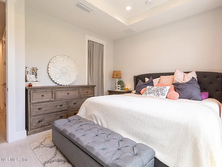 1624 Piazza Pl — Photo 24