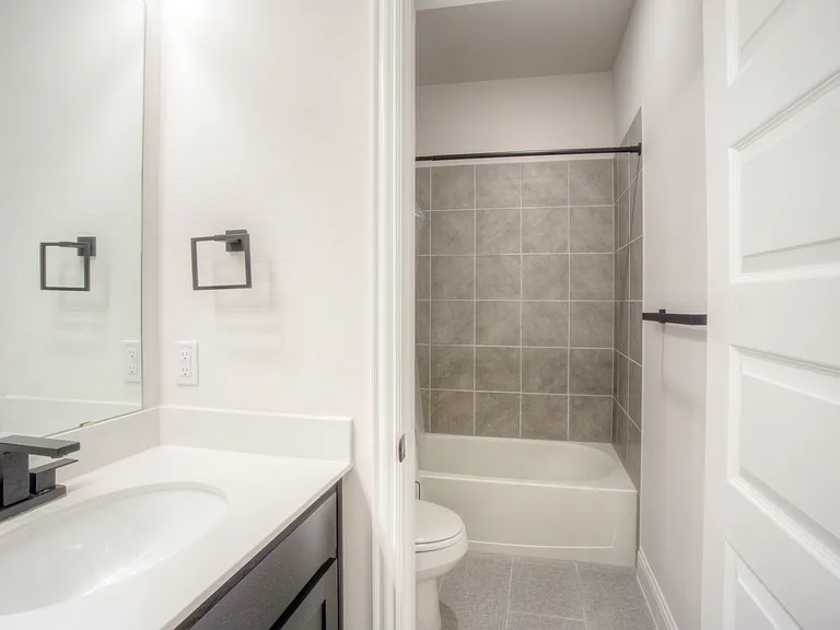 4429 Murphy Ln — Photo 15