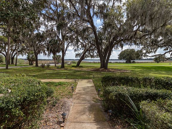 Front walkway
