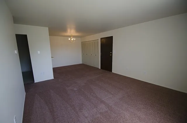 2875 Heritage Dr #2 — Photo 6