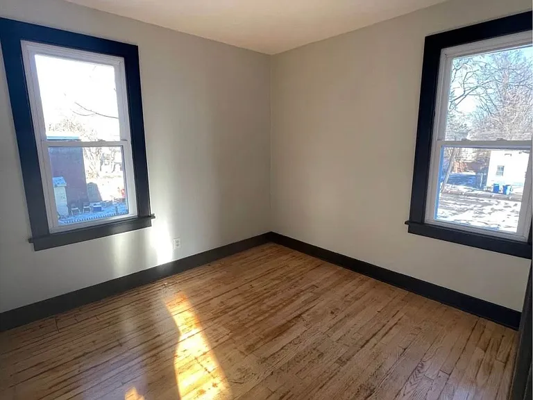 275 3rd St #2 — Photo 11