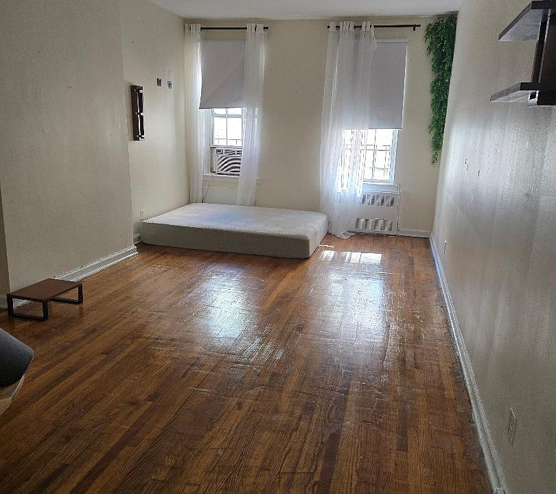 1st image of 347 E 78th St APT 5B