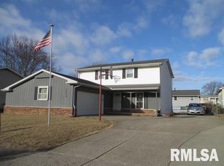 3909 N Kathy Ln, Peoria, IL 61615