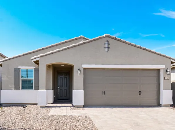 19901 W Badgett Ln, Litchfield Park, AZ 85340