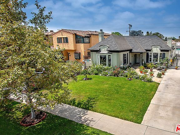 2nd image of 133 N Formosa Ave
