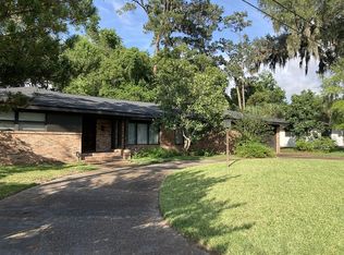 2481 Castellon Dr, Jacksonville, FL 32217