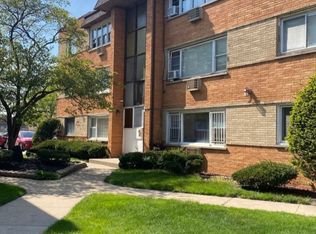 8216 S Jeffery Blvd APT 2, Chicago, IL 60617