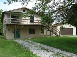 102 S 33rd St, Mount Vernon, IL 62864