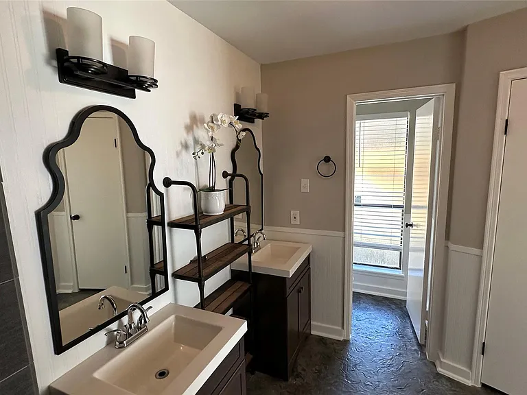 2 W Mistybreeze Cir — Photo 8