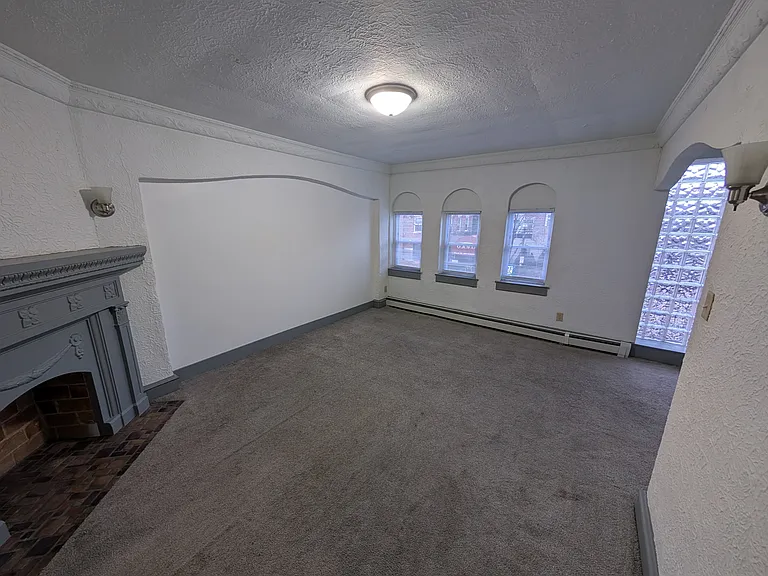 2411 W Mitchell St #3 — Photo 5