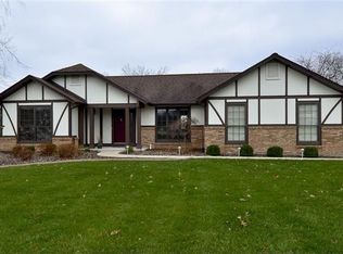 317 Willowpointe Dr, Saint Charles, MO