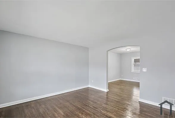 3 bed, 1258 sqft, $1,850 — Photo 3