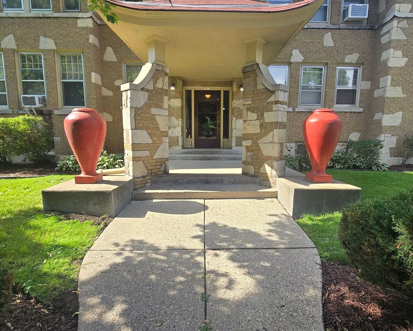 5929 W. Washington — Photo 4
