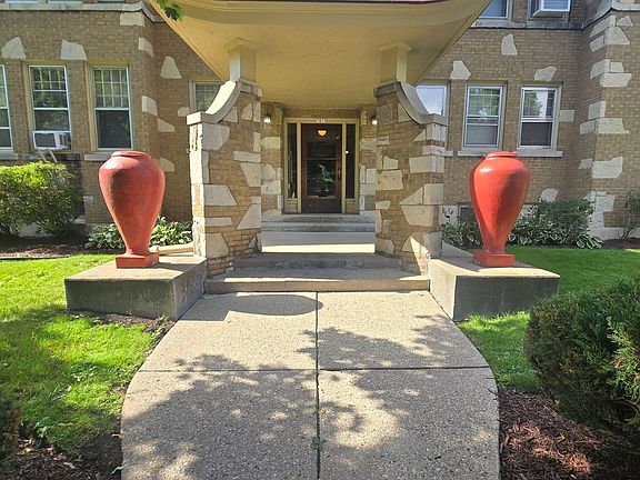 4th image of 5929 W Washington Blvd #22