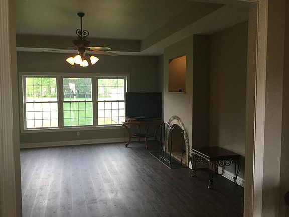3rd image of 948 Turtle Creek Dr