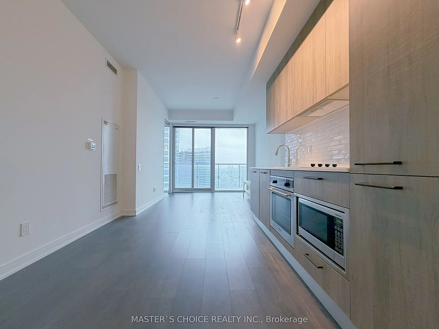 3 Gloucester St #3010 photo 1