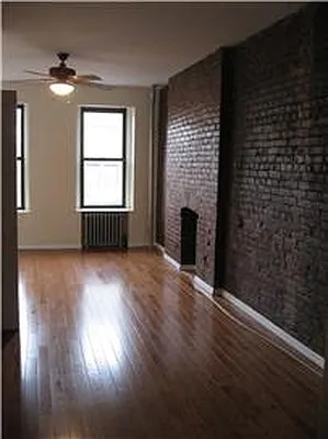 Rented by R New York | media 34