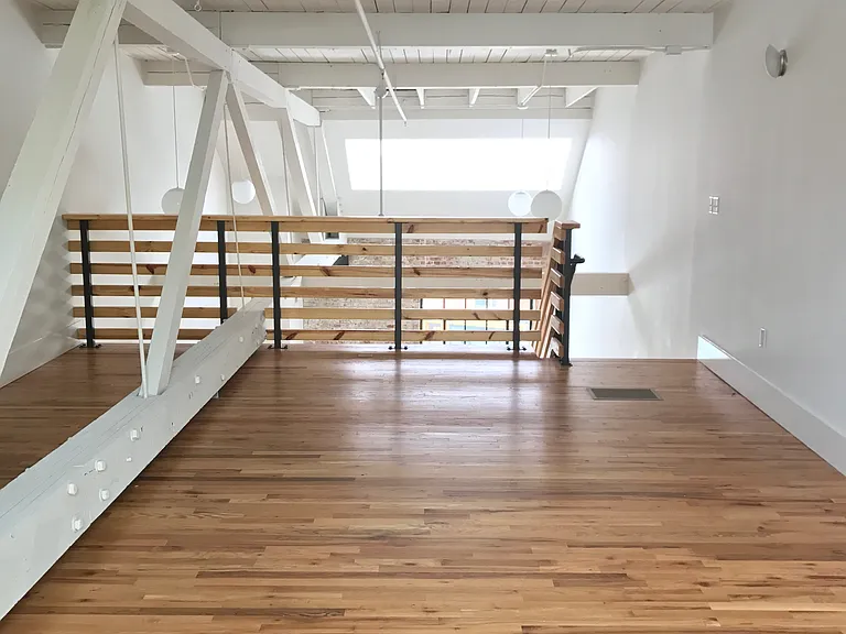 The Daniel — Photo 16