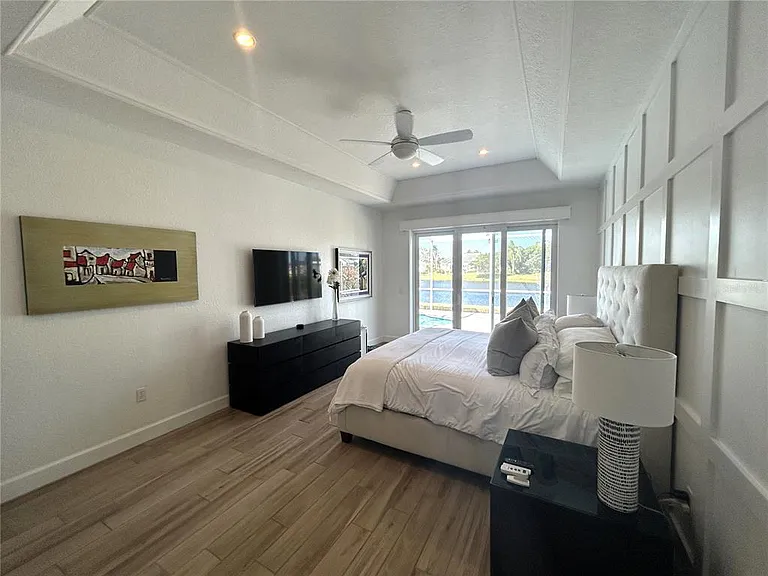 12109 Clubhouse Dr — Photo 14