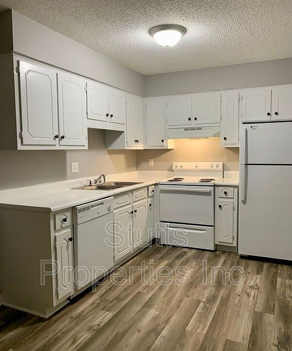 108 Watts Bar St UNIT 16, Sheffield, AL 35660 Zillow