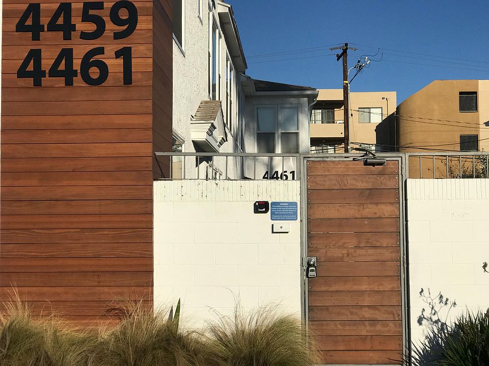 1st image of 4461 N Banner Dr APT 3