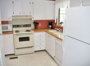 1025 La Paloma Blvd, N Fort Myers, FL 33903