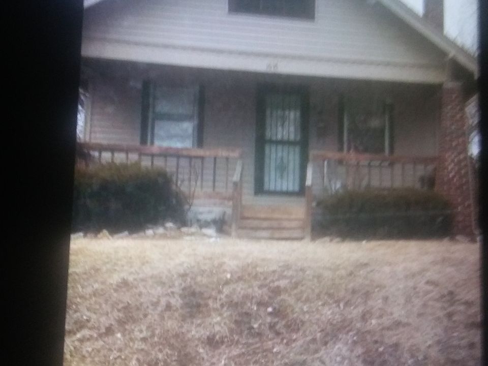 1st image of 1616 E 67th St