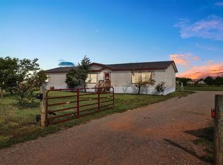 16305 Sunflower Dr, Yukon, OK 73099