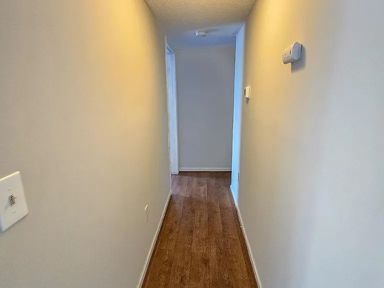 1300 Hillbrow Ln #203 — Photo 15