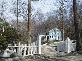 206 Godfrey Rd, Weston, CT 06883