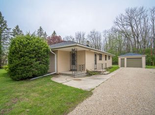 W188N9751 Orchard Dr, Germantown, WI 53022