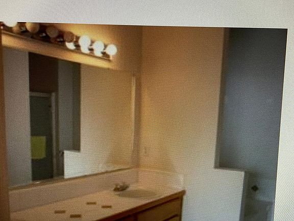 5th image of 16906 118th Avenue Ct E