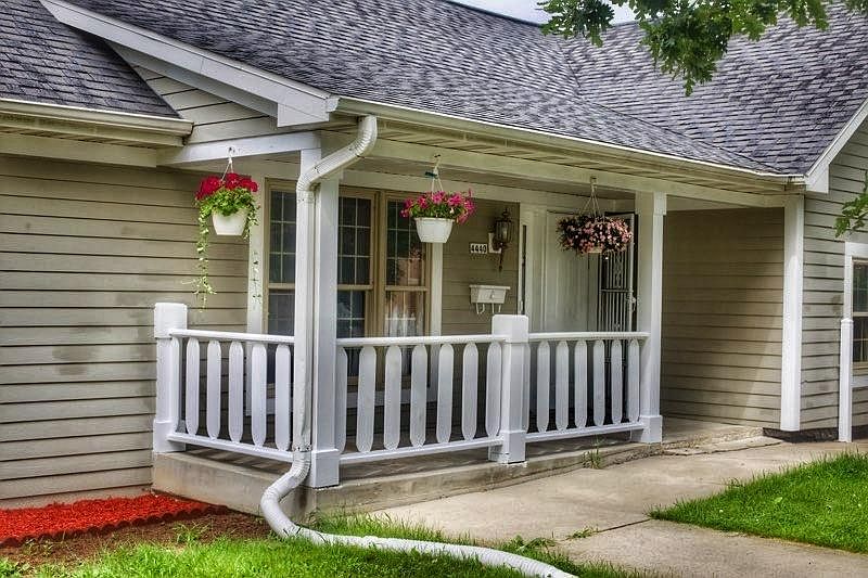 4440 W Olive St Milwaukee Wi 53216 Mls 1700079 Zillow