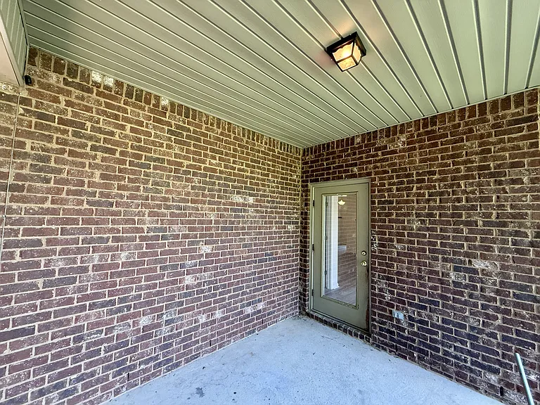 3821 Branford Ct — Photo 31