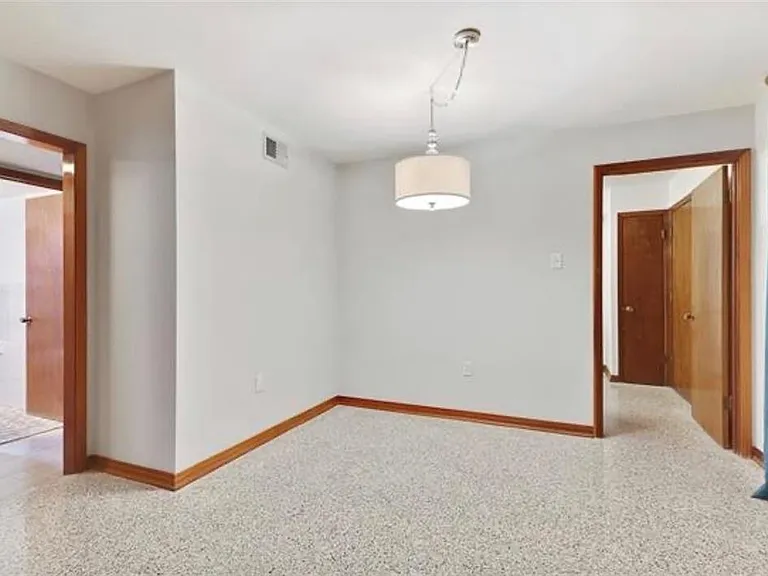 4401 Yale St #B — Photo 10