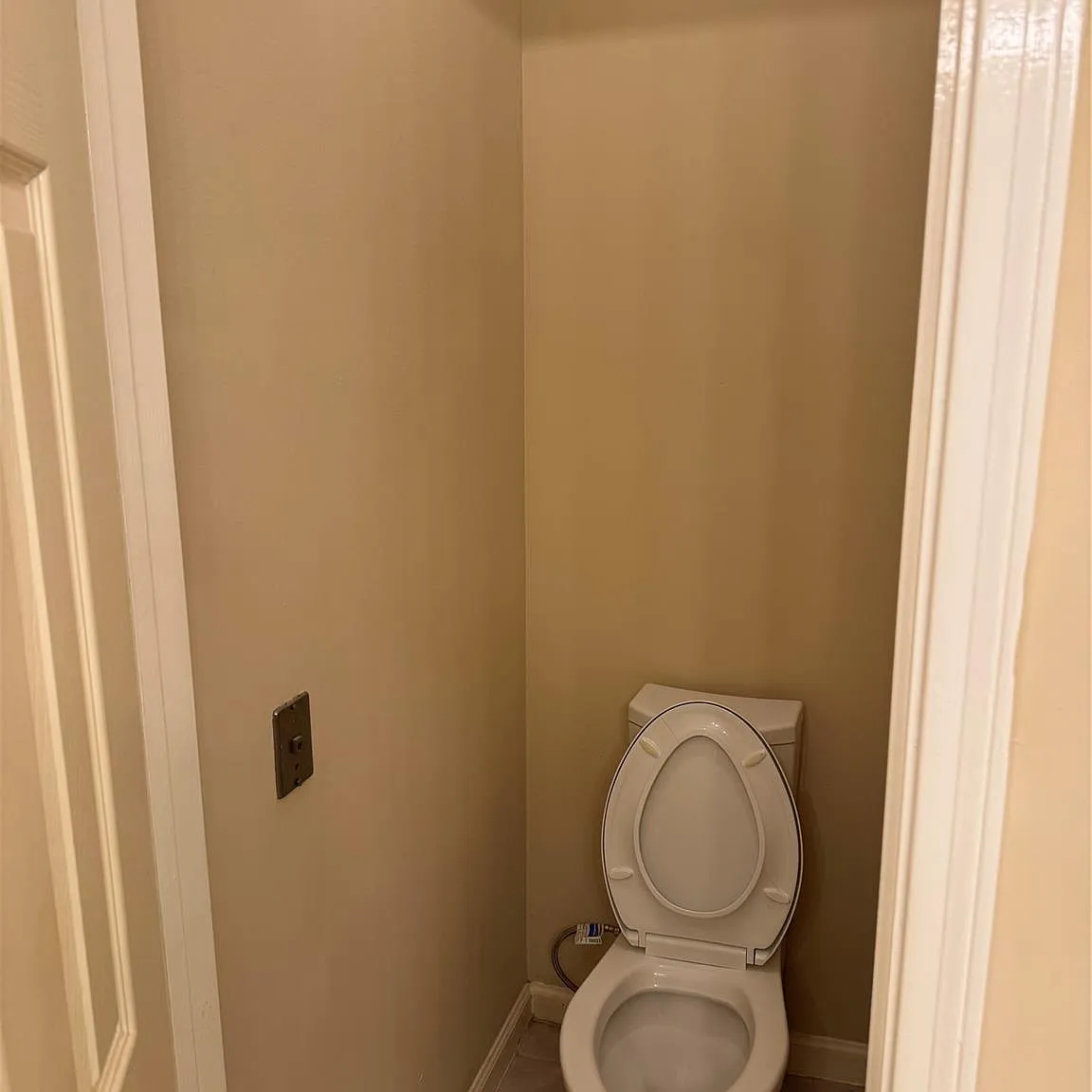 2 bed, 2.5 bath, 1640 sqft, $1,700 — Photo 4