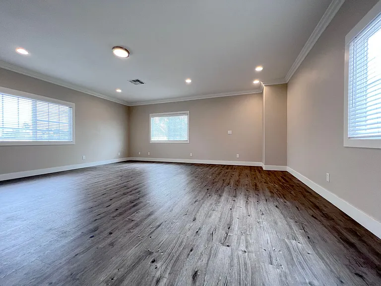 9362 Leilani Dr — Photo 41
