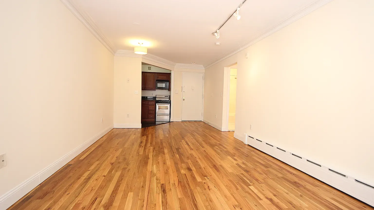 525 West 49th Street — Photo 1