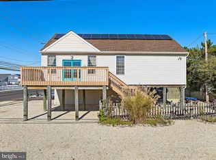 1220 Central Ave, Ship Bottom, NJ 08008