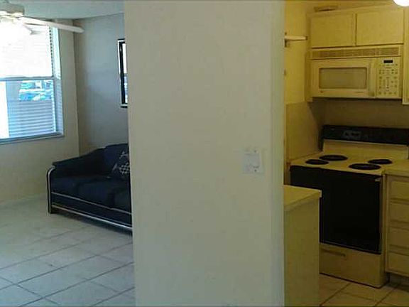 3rd image of 8851 Sunrise Lakes Blvd APT 115