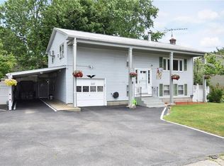 25 Eilein Ave, Cranston, RI 02920