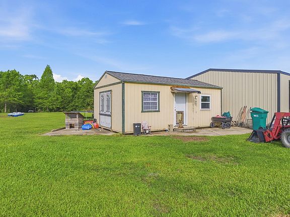 5th image of 644 Lori Ln