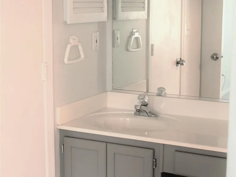 4924 Shallowford Cir — Photo 20