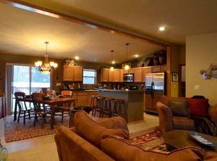 8111 Northern Rd, Minocqua, WI 54548