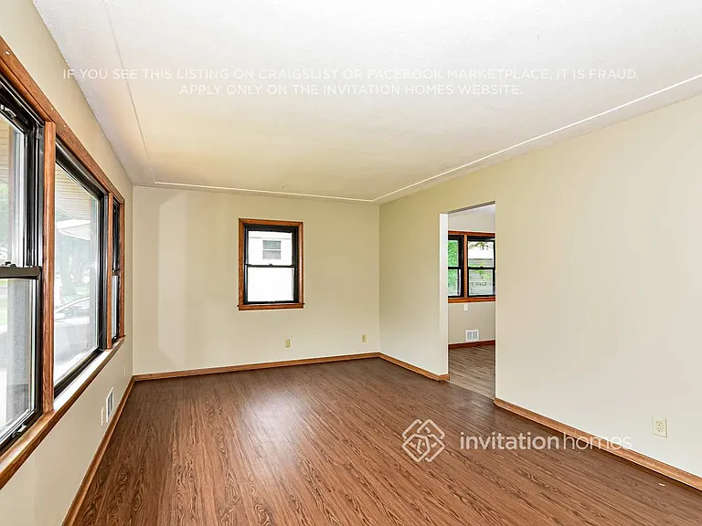 6680 Anoka St NE — Photo 8